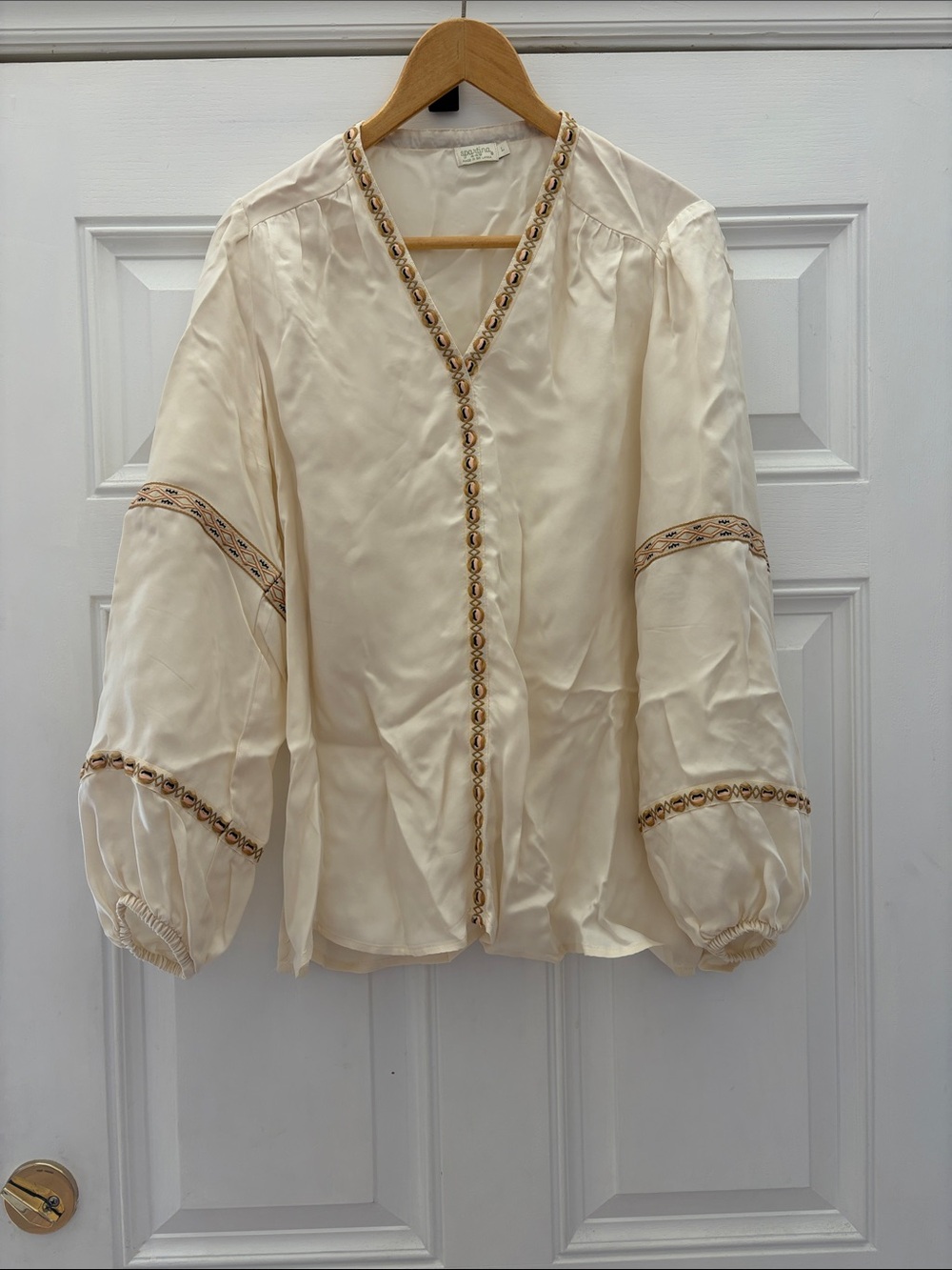 Spartina 449 Cream Embroidered V-Neck Balloon Sleeve Blouse